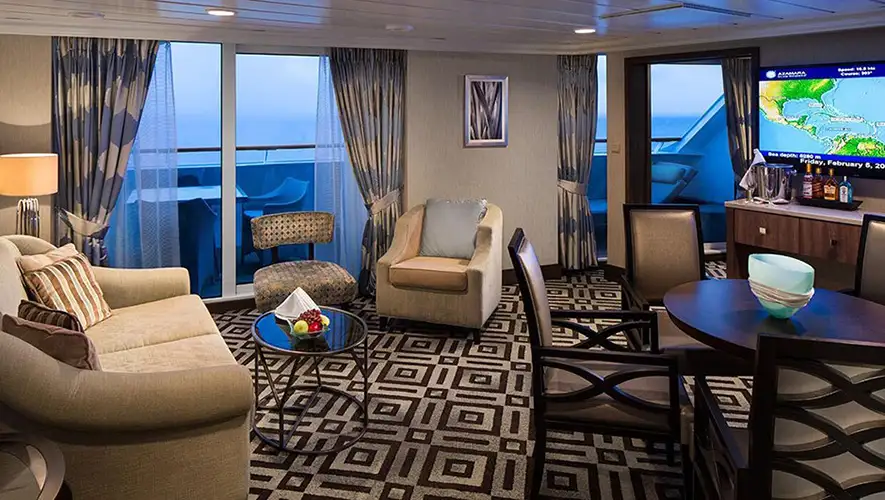 CO Club Ocean Suite