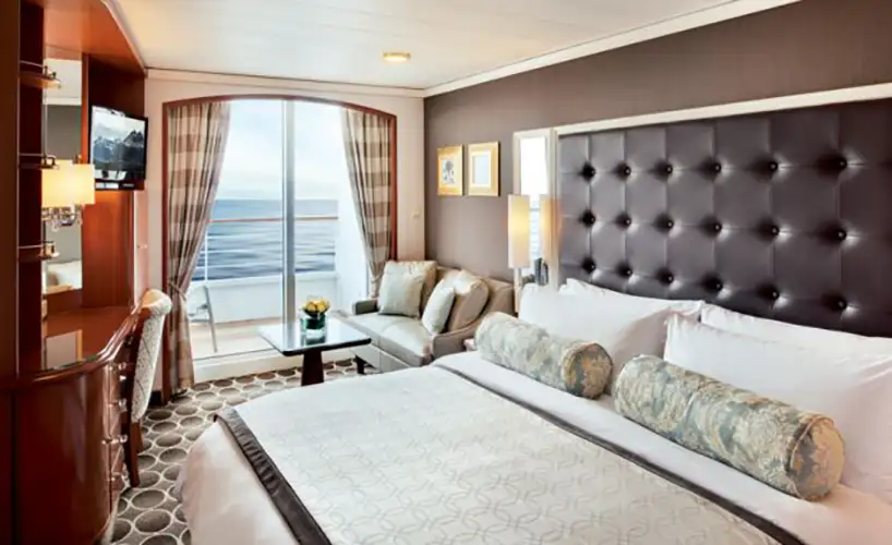 A1 Deluxe Verandah Stateroom