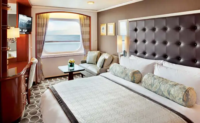 C1 Deluxe Window Stateroom 