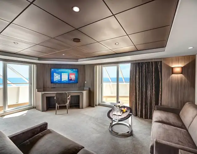 YC3 Yacht Club (Royal Suite)