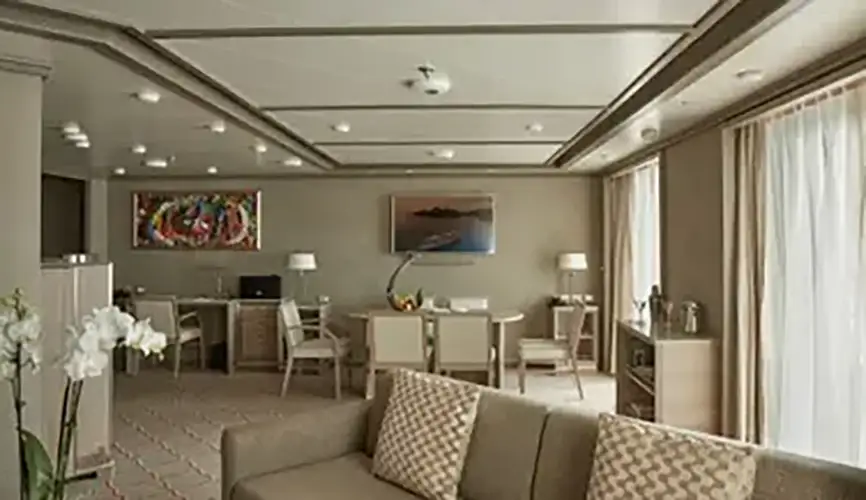 G1 Grand Suite