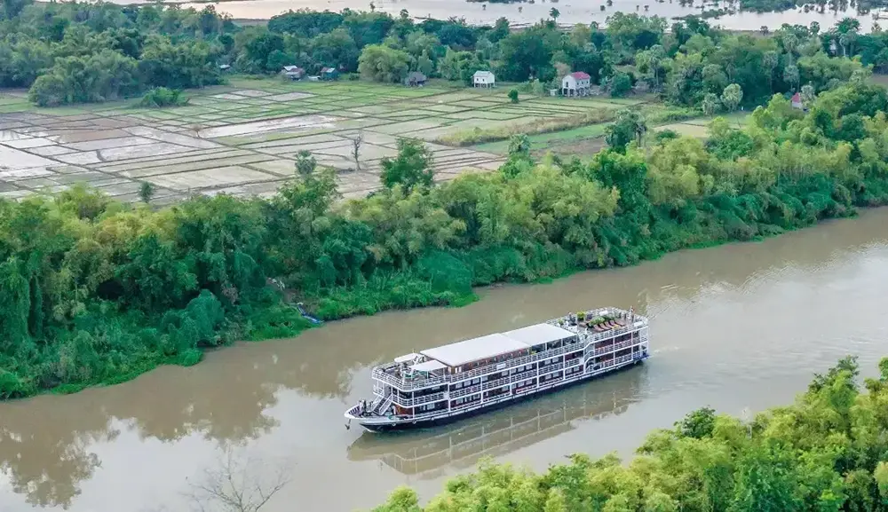 Images of RV Indochine