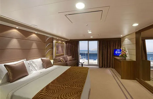 Photo 8 of MSC Divina