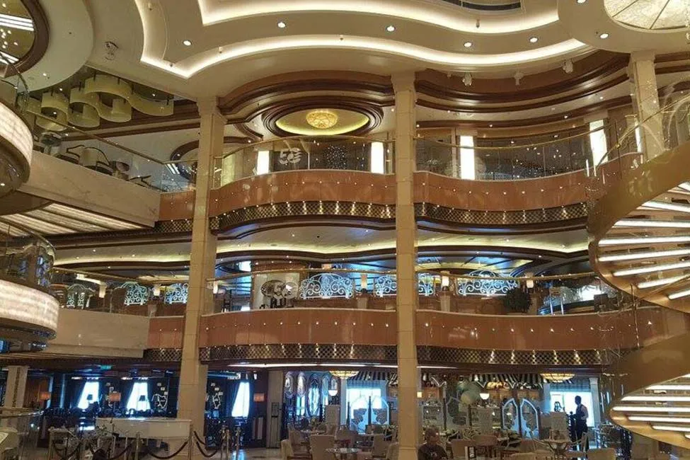 Photo 4 of Royal Princess